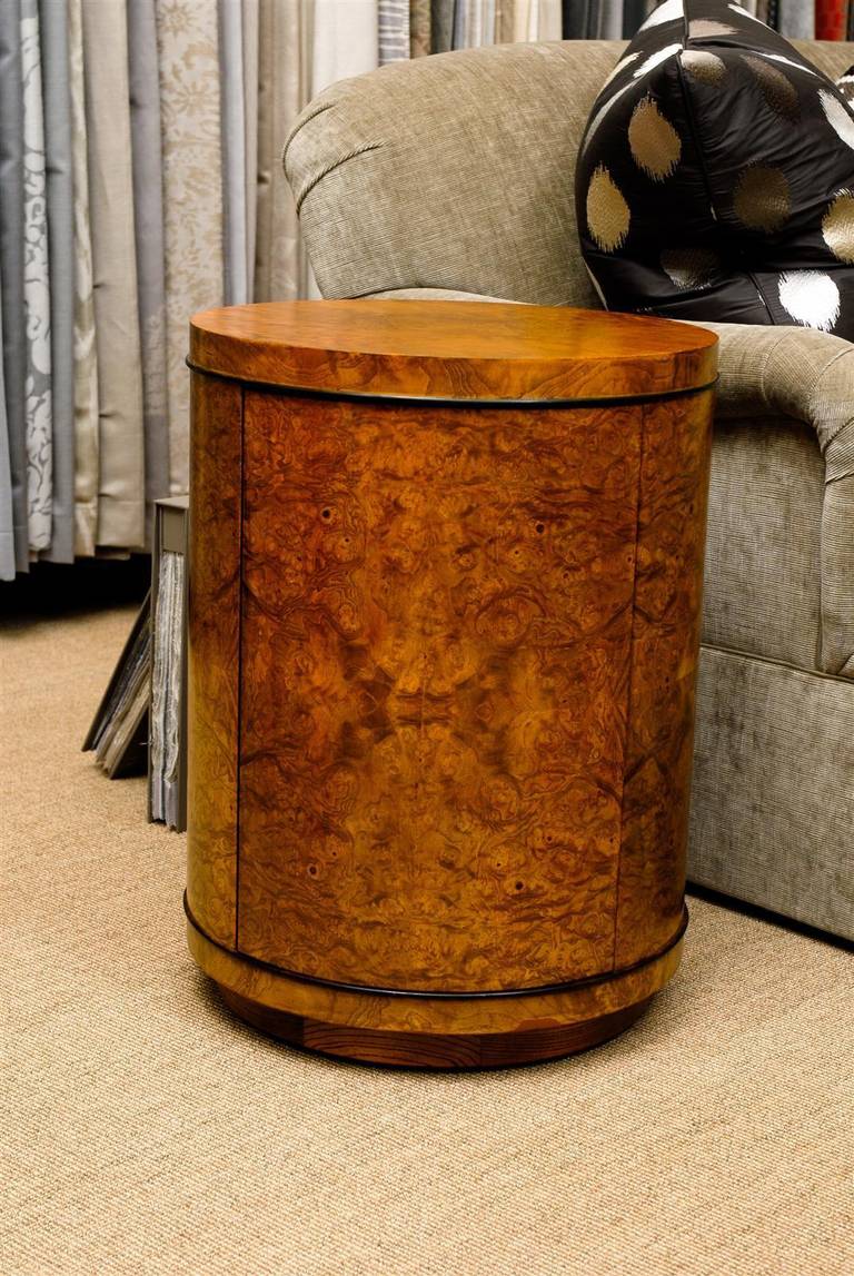 henredon round side table