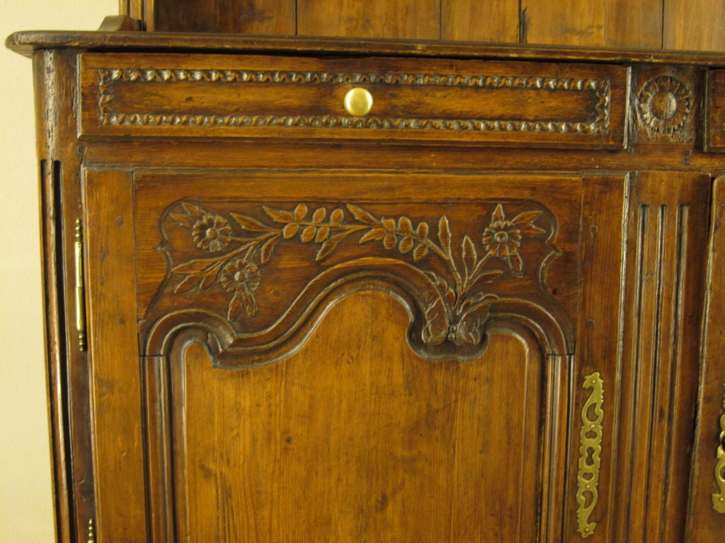 Country French Normandy Carved Pine Vaisselier 5