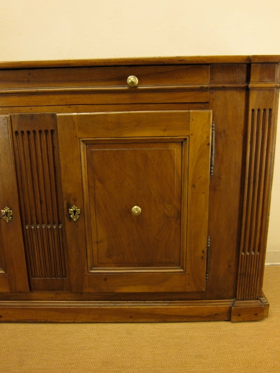 Italian 18th Century Credenza or Sideboard In Excellent Condition In Winter Park, FL