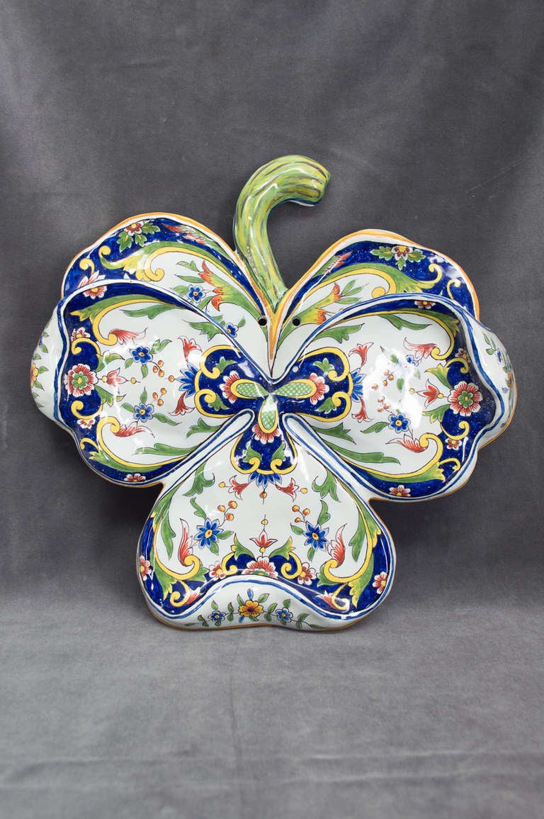 French Faience of Desvres, Large Clover Wall pocket, Signed In Excellent Condition In Winter Park, FL