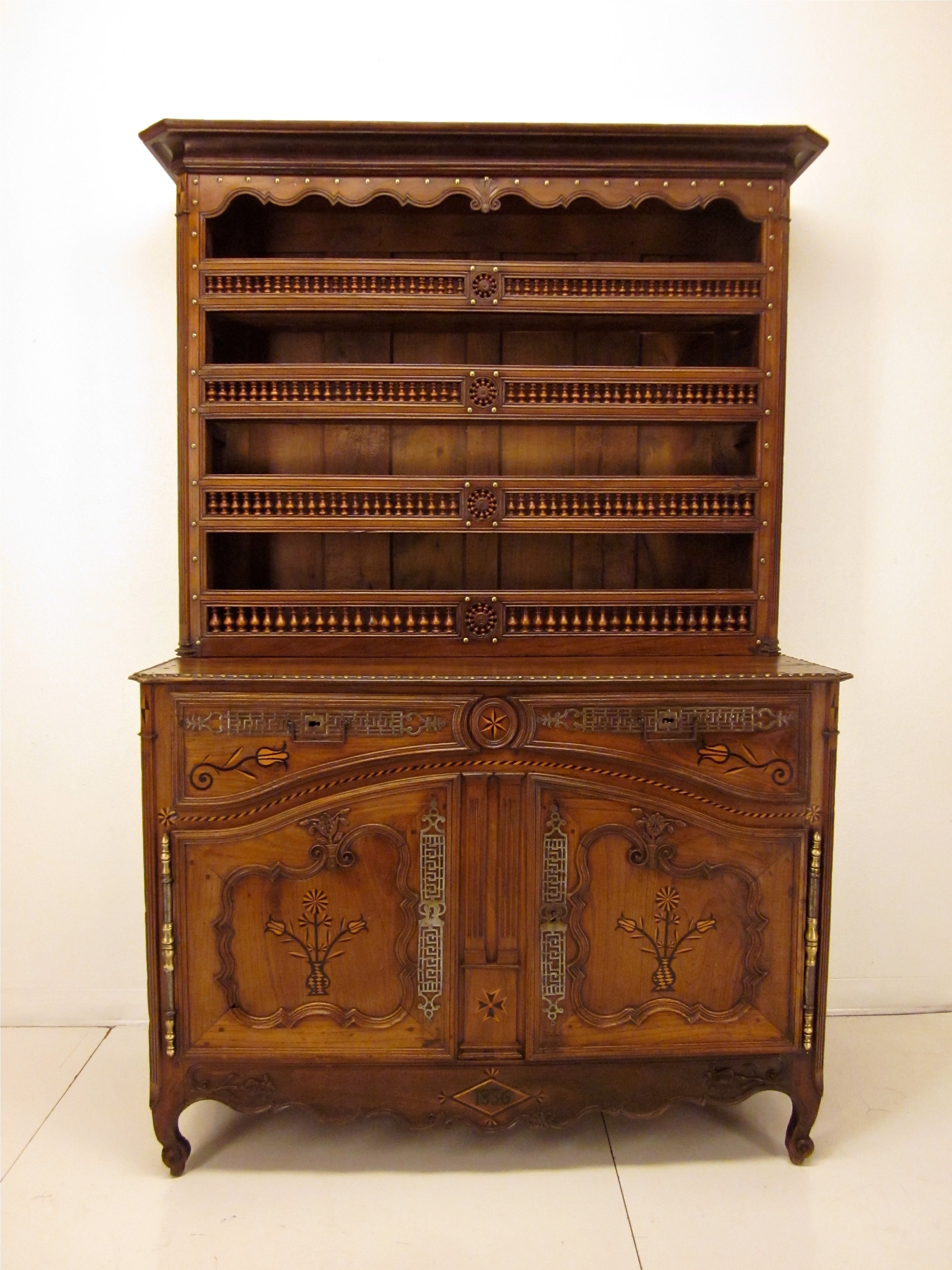 19th c. French Brittany Buffet Vaisellier or Hutch, Dated 1832