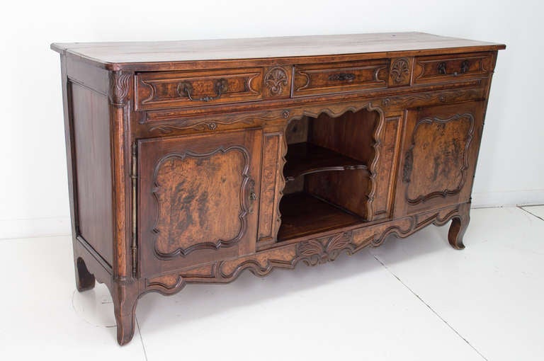 18th Century Louis XV Enfilade or Sideboard or Buffet 3