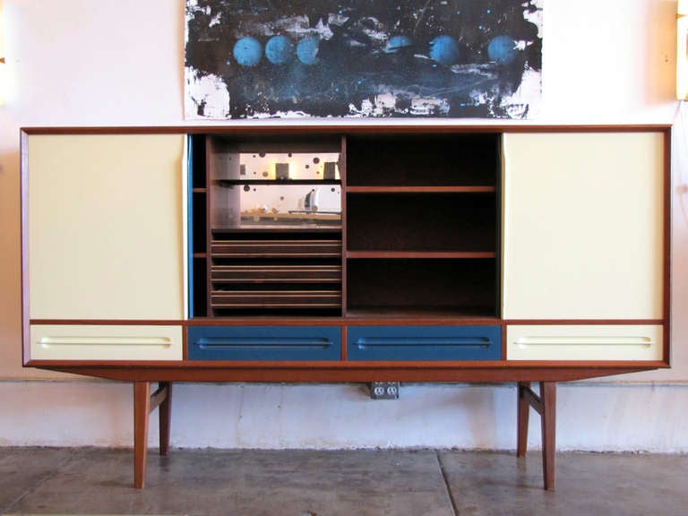 Danish Modern Teak Sideboard with Bar 1