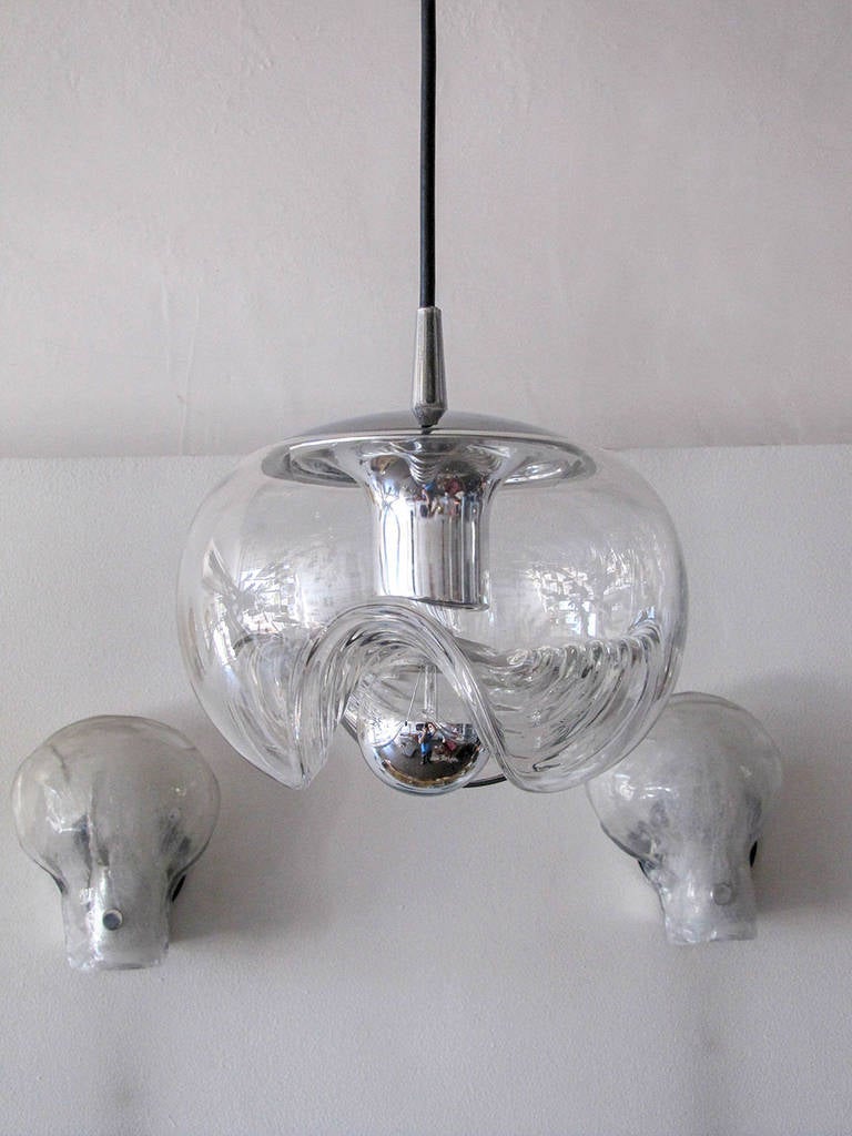 Set of Three Clear Glass Hanging Lights 1
