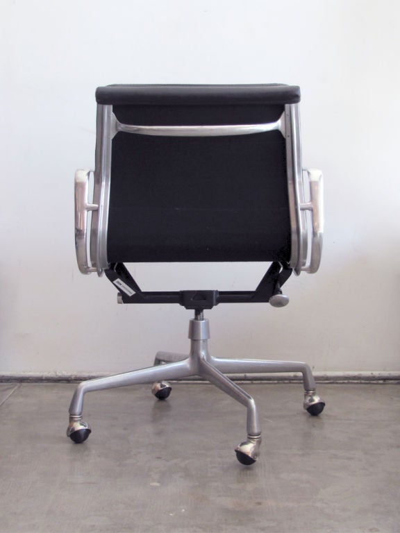 charles eames soft pad office chair
