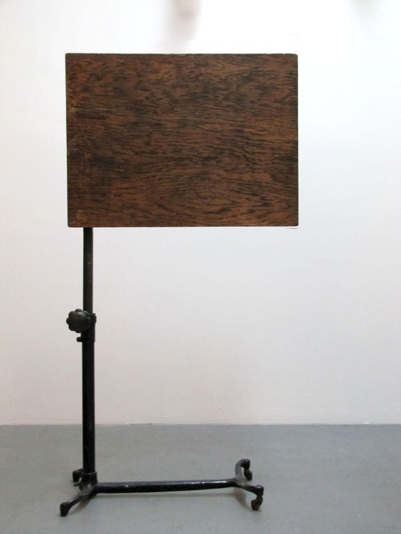 20th Century Sidway Elkhart Tilt Top Side Table