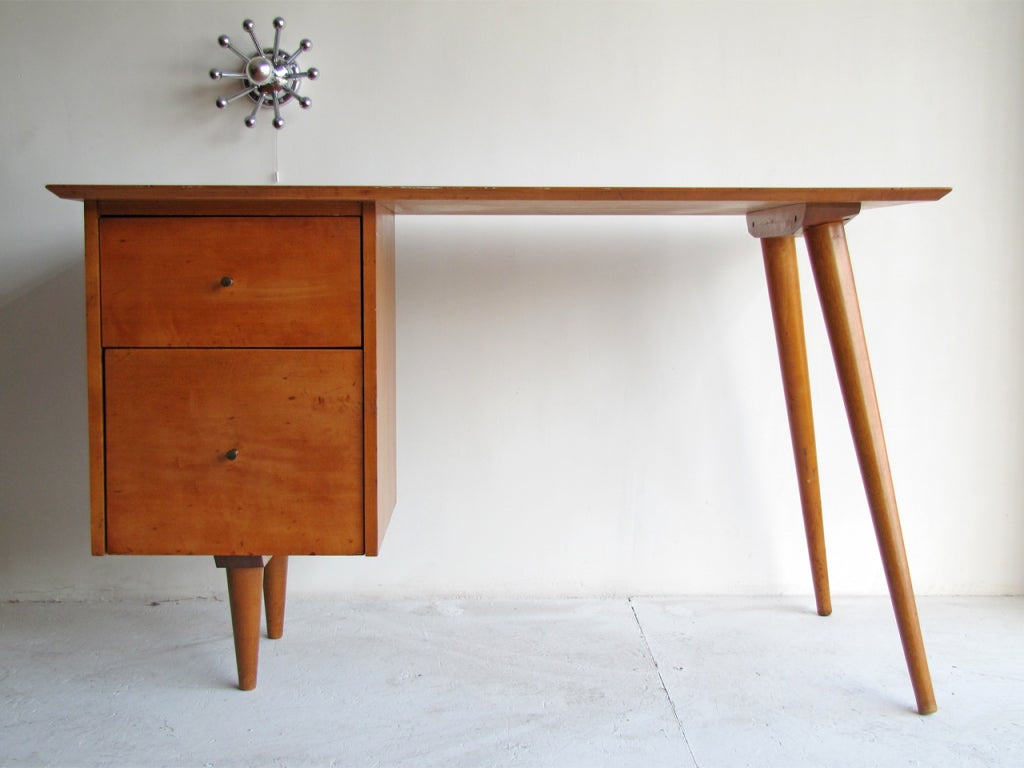 wonderful two drawer maple wood desk by Paul McCobb Planner Group 
for Winchendon, original brass hardware, labeled