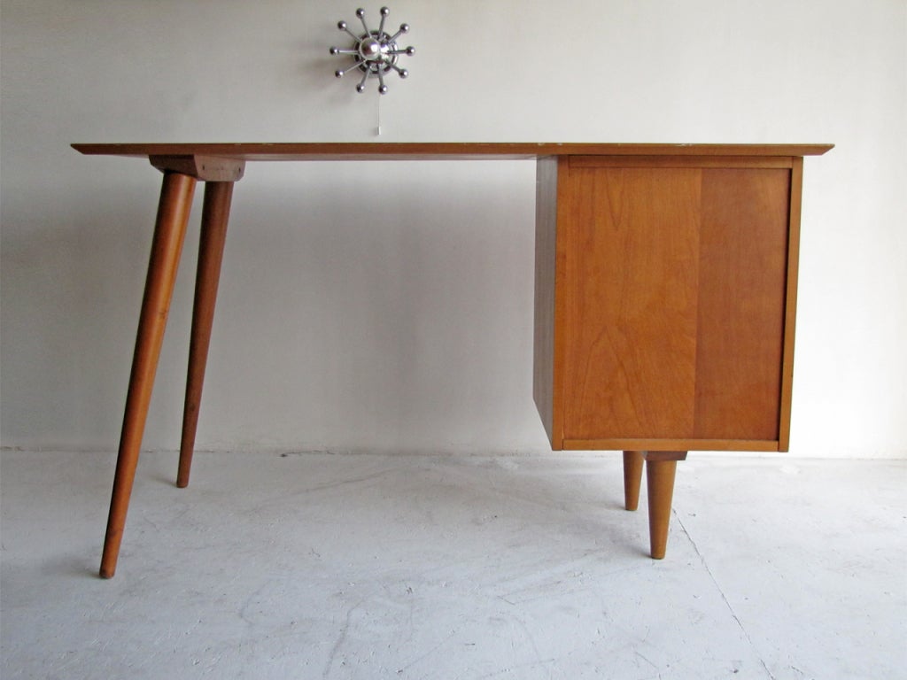Mid-20th Century Paul McCobb Planner Group Desk