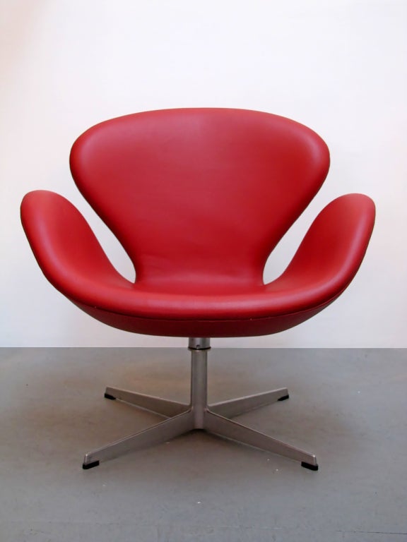 Mid-Century Modern Arne Jacobsen 