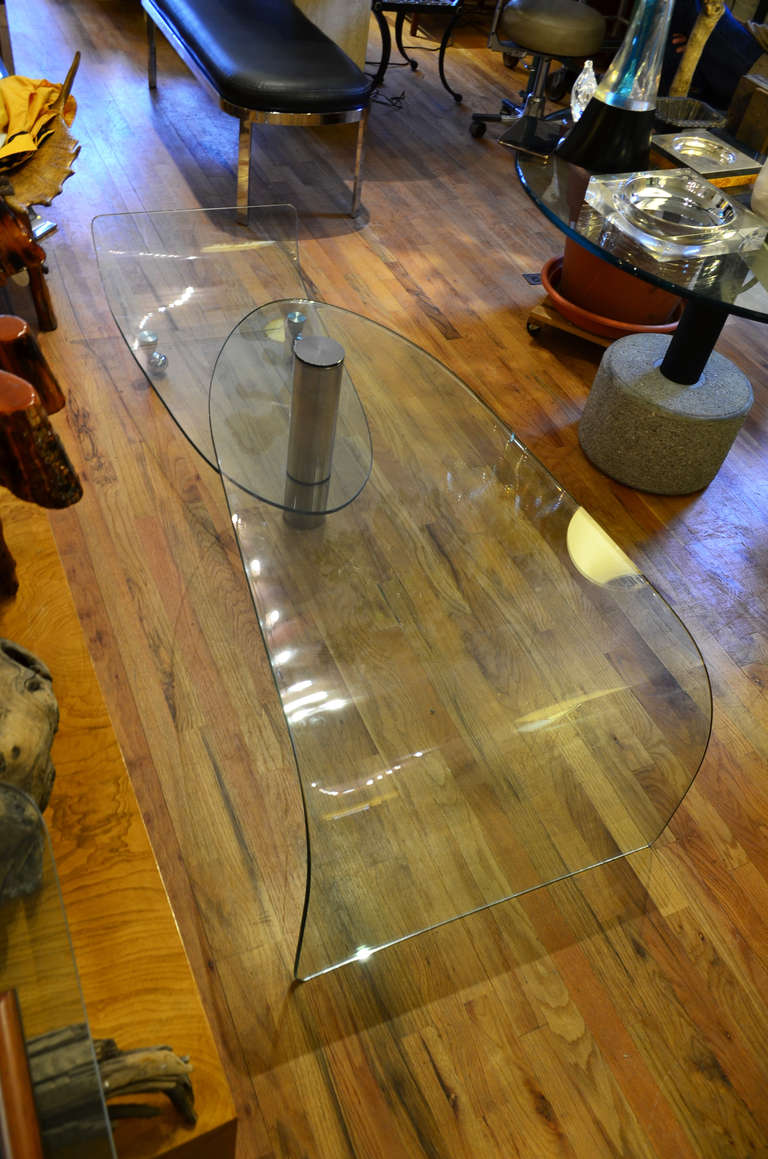 Fiam Italia Articulating Glass Swivel Coffee Table In Good Condition In Chicago, IL