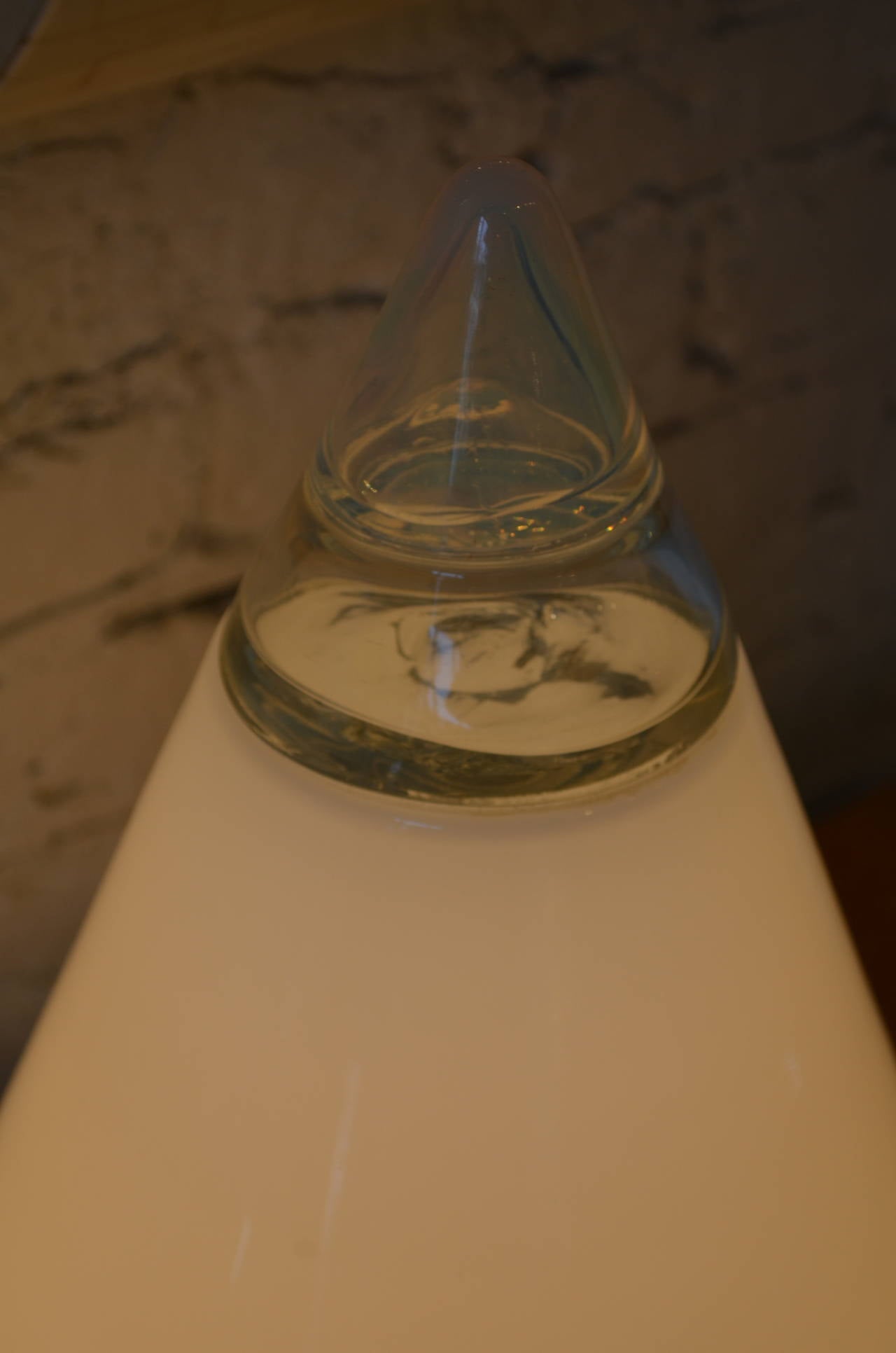 Very Large Italian Murano Glass Cone Shape Table Lamp In Excellent Condition In Chicago, IL
