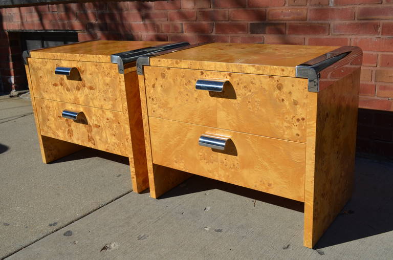 Pair of Burl and Chrome Nightstands from the Pace Collection In Excellent Condition In Chicago, IL