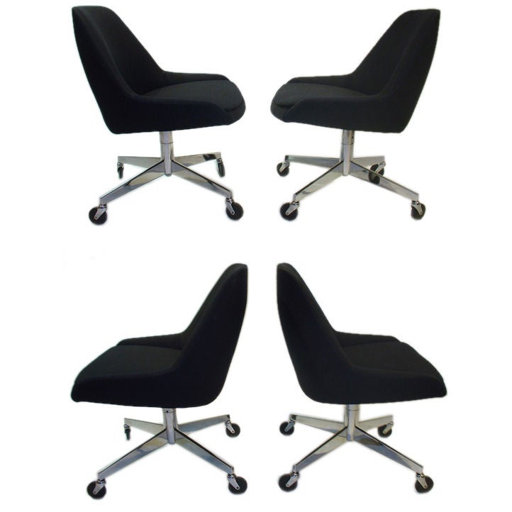 Set of Four Steelcase Chairs on Casters at 1stdibs