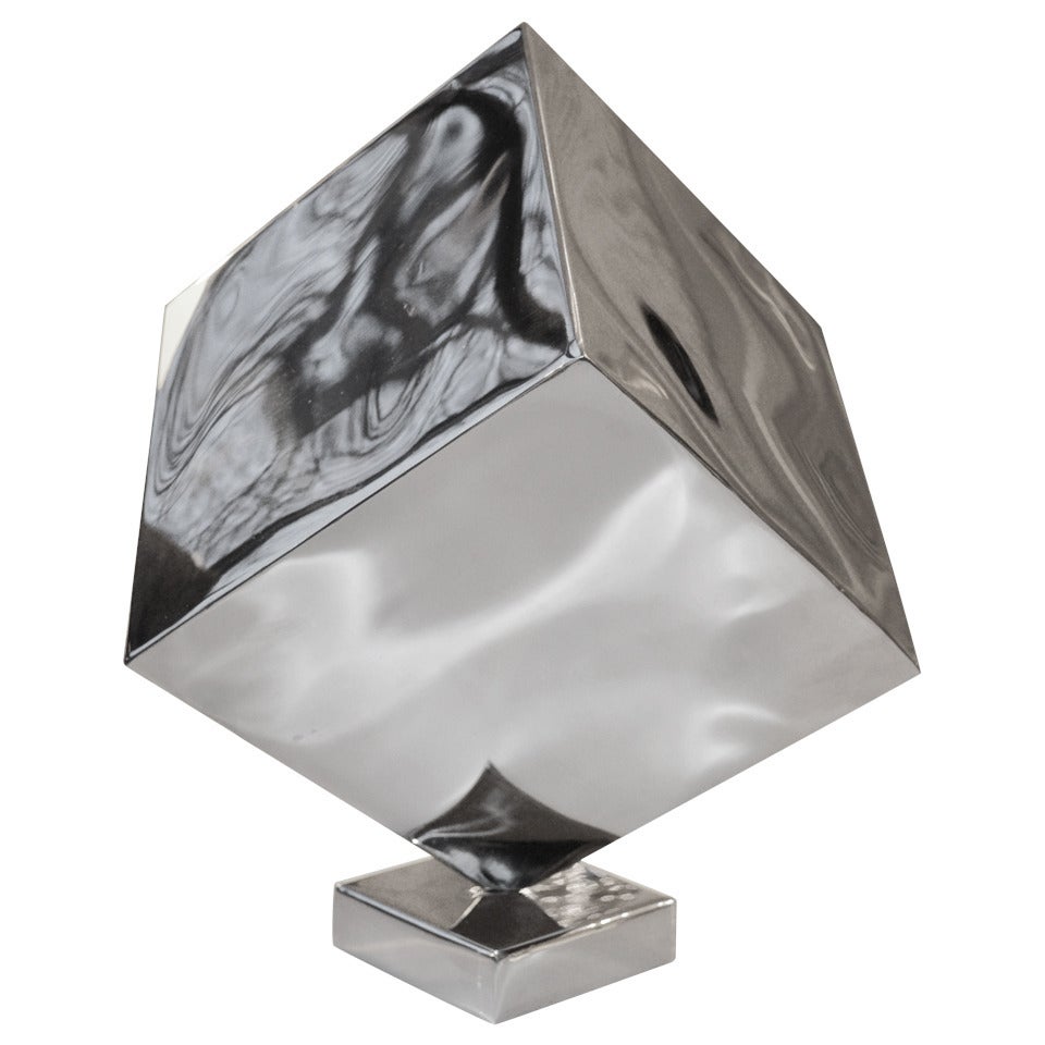 Scultura cubica italiana in cromo