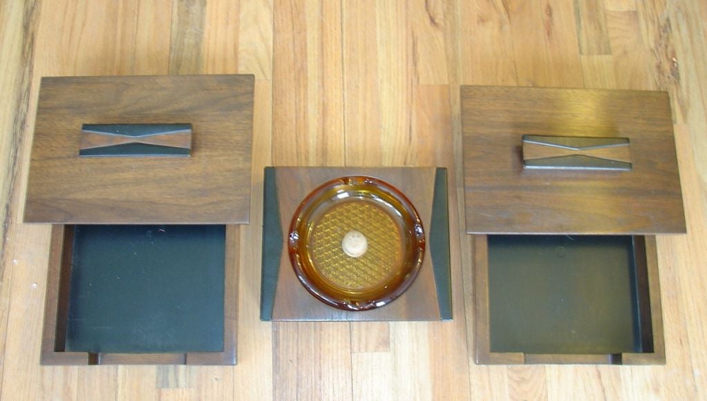 1960s Walnut Desk Set In Good Condition In Chicago, IL