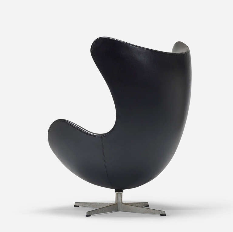 Danish Egg Chair By Arne Jacobsen