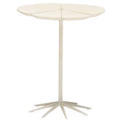 Petal side table, model 320 by Richard Schultz