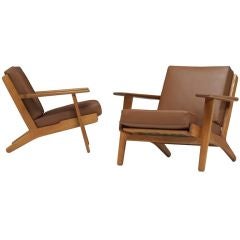 Lounge chairs model GE-290A, pair by Hans Wegner Lounge chairs model GE-290A, pair by Hans Wegner