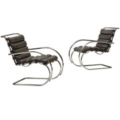 MR 40 lounge chairs, pair by Ludwig Mies van der Rohe