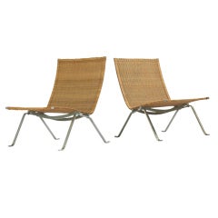 PK 22 lounge chairs, pair by Poul Kjaerholm