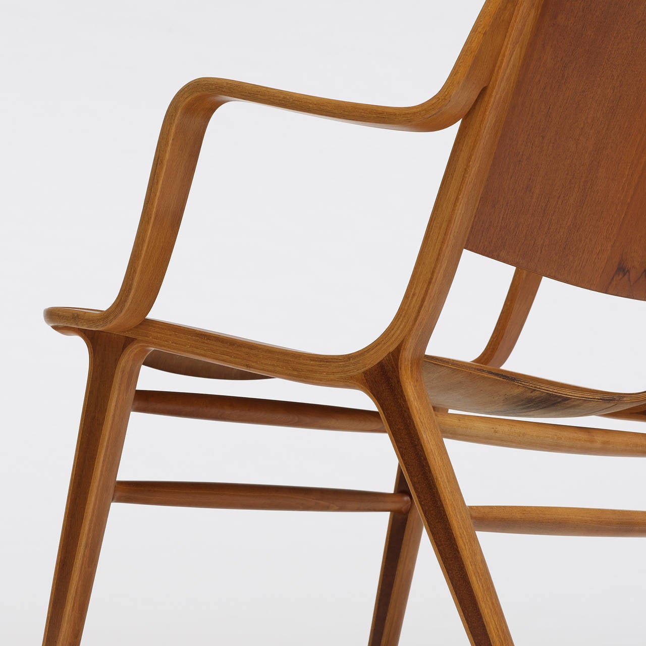 Laminated AX Chairs Model 6020, Pair by Peter Hvidt & Orla Mølgaard Nielsen