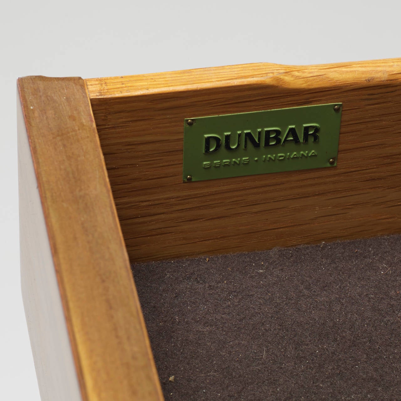 Cabinet, Model 5464 by Edward Wormley for Dunbar In Excellent Condition In Chicago, IL