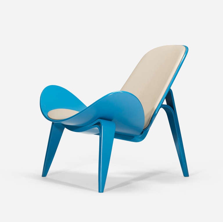 lounge chair, model CH07 by Hans Wegner for Carl Hansen & Son