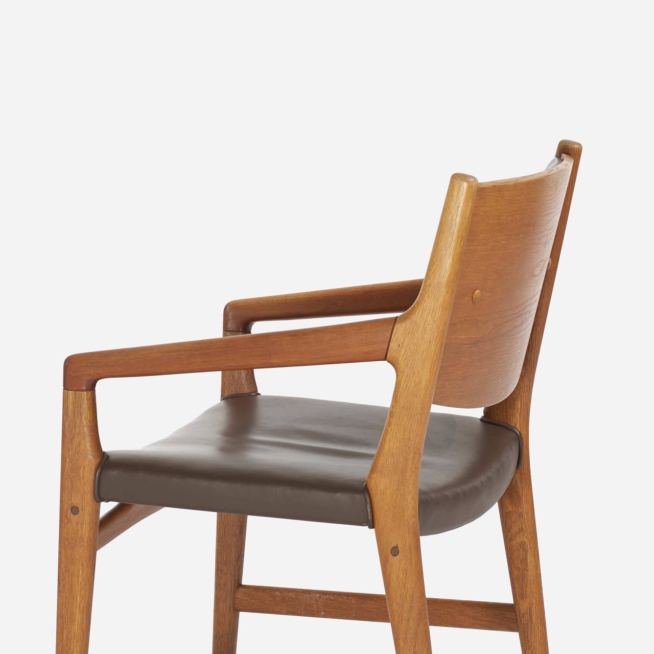 Danish Set of Four Armchairs from Magasin du Nord by Hans Wegner for Johannes Hansen For Sale