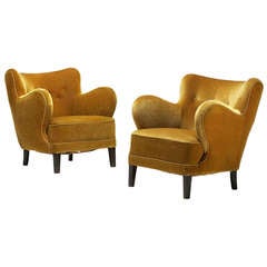 Pair of lounge chairs by Fleming Lassen