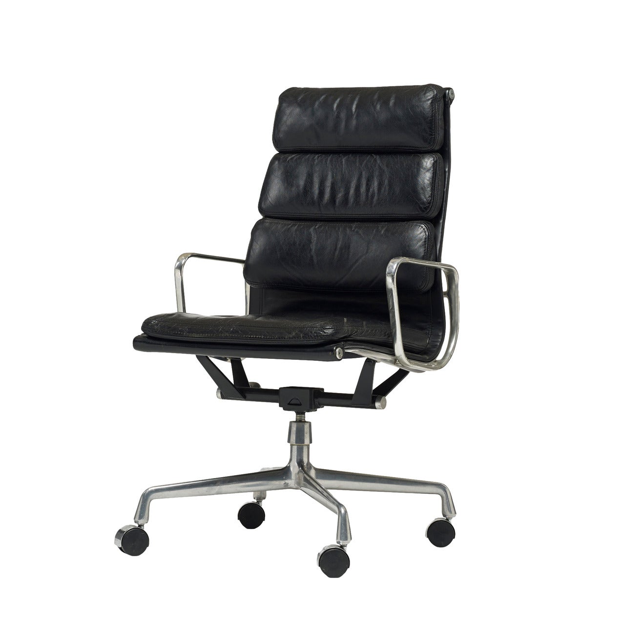 Soft Pad Executive Chair by Charles & Ray Eames for Herman Miller
