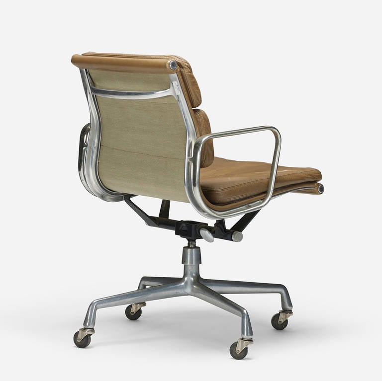 American Soft Pad Chair by Charles & Ray Eames for Herman Miller