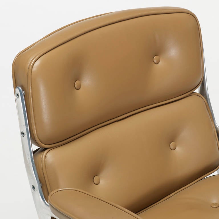 American Time Life Executive Chair by Charles & Ray Eames for Herman Miller