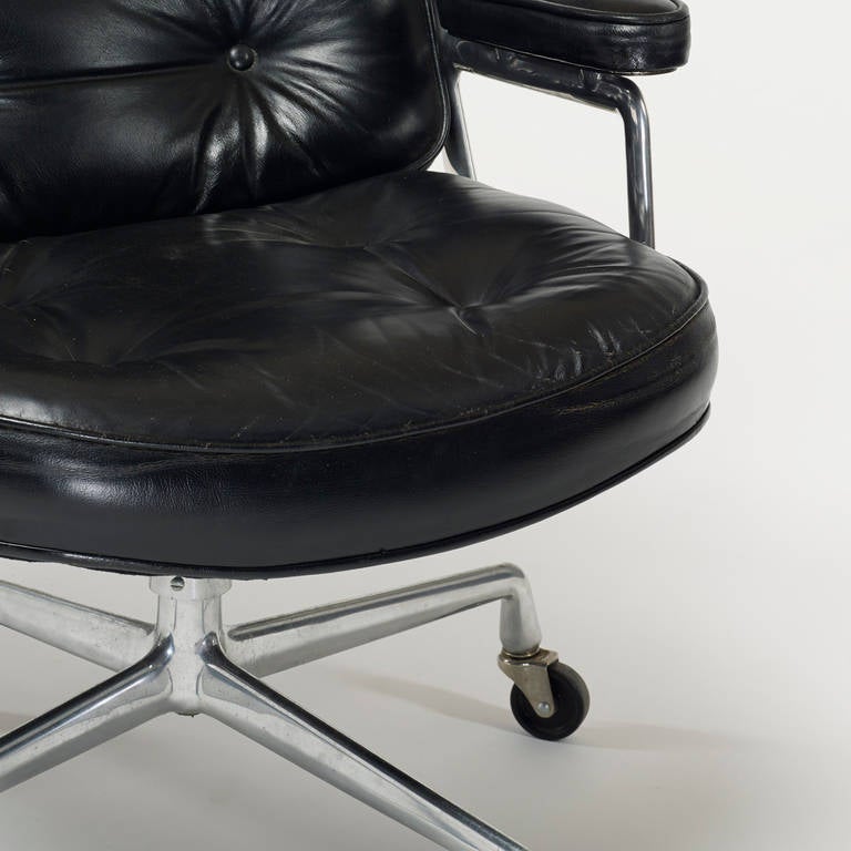 Time Life Executive Chair by Charles & Ray Eames for Herman Miller In Good Condition In Chicago, IL