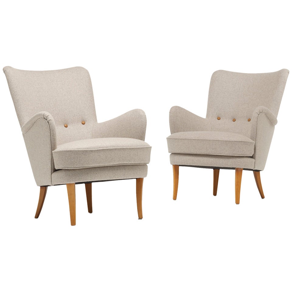 Modern lounge chairs For Sale