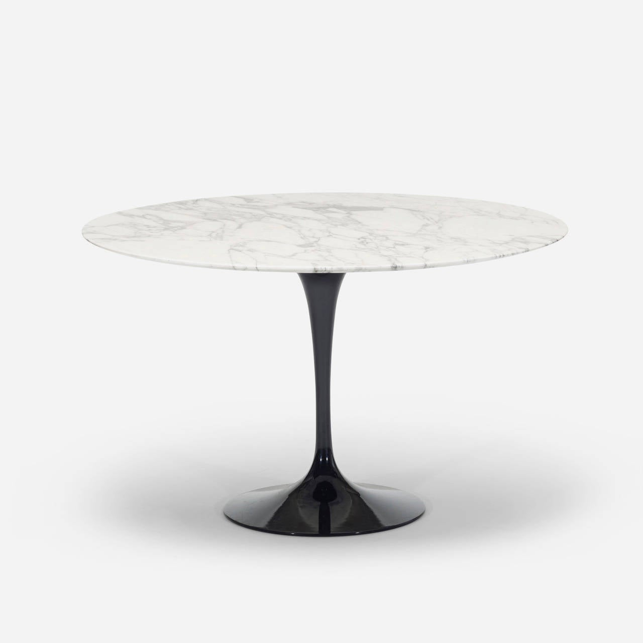 Signed with decal manufacturer's label to underside of top: [Knoll Made In Italy 02/2008]. Signed with molded manufacturer's mark to underside of base: [Knoll].