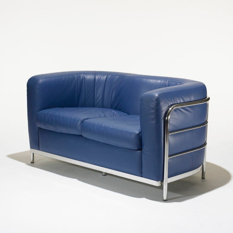 Onda sofa by Jonathan De Pas, Donato D'Urbino, Paolo Lomazzi and Carla Scolari