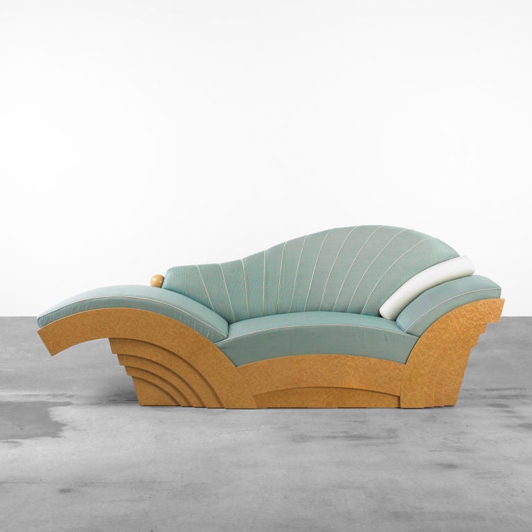 Branded manufacturer's mark to side: [HH Poltronova].