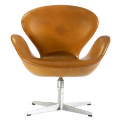 Swan chair by Arne Jacobsen