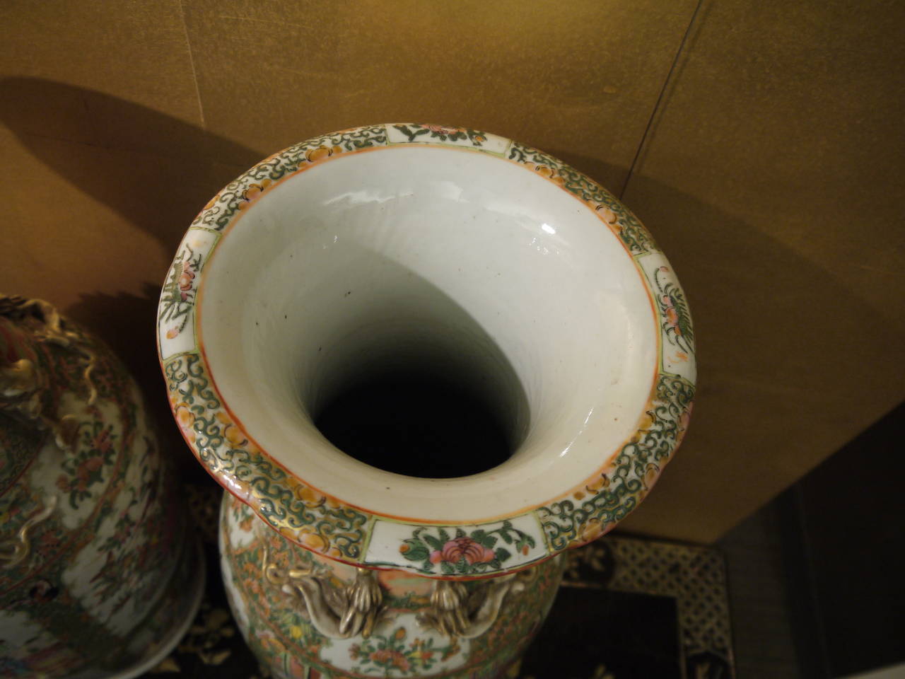 large chinese urns