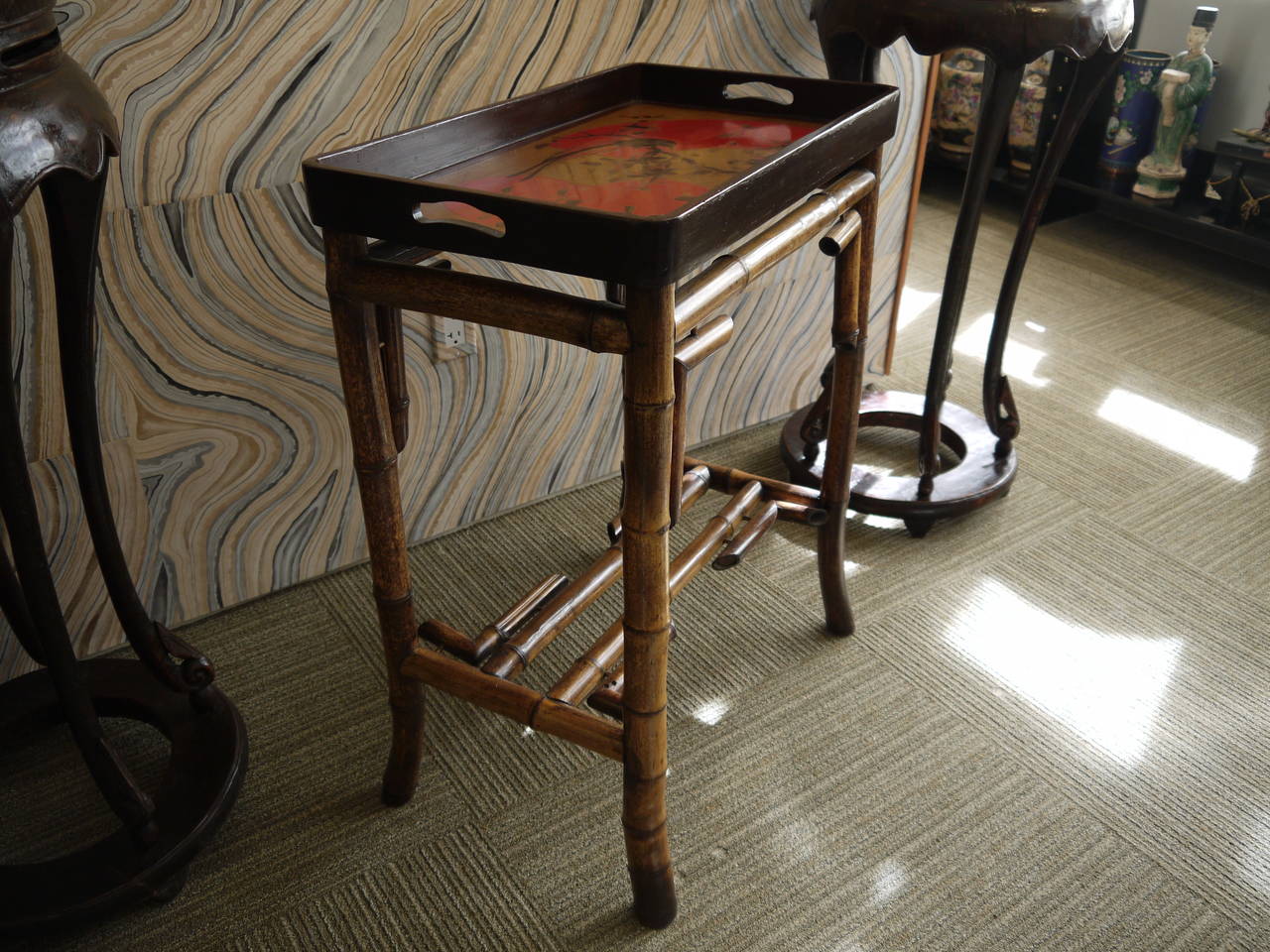 Japanese Lacquer Tray Table with Bamboo Base In Good Condition For Sale In New York, NY
