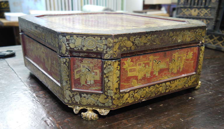 Chinoiserie Lacquer Box In Good Condition In New York, NY