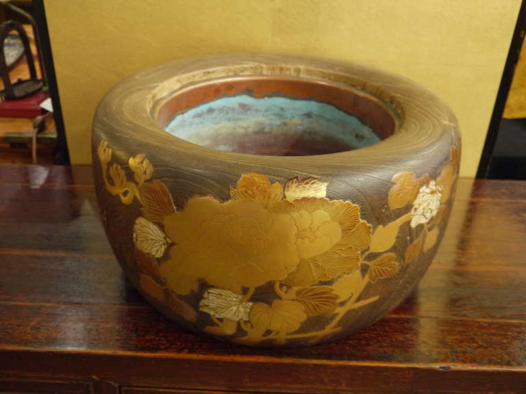 Japanese 19th Century Kiri Wood Hibachi