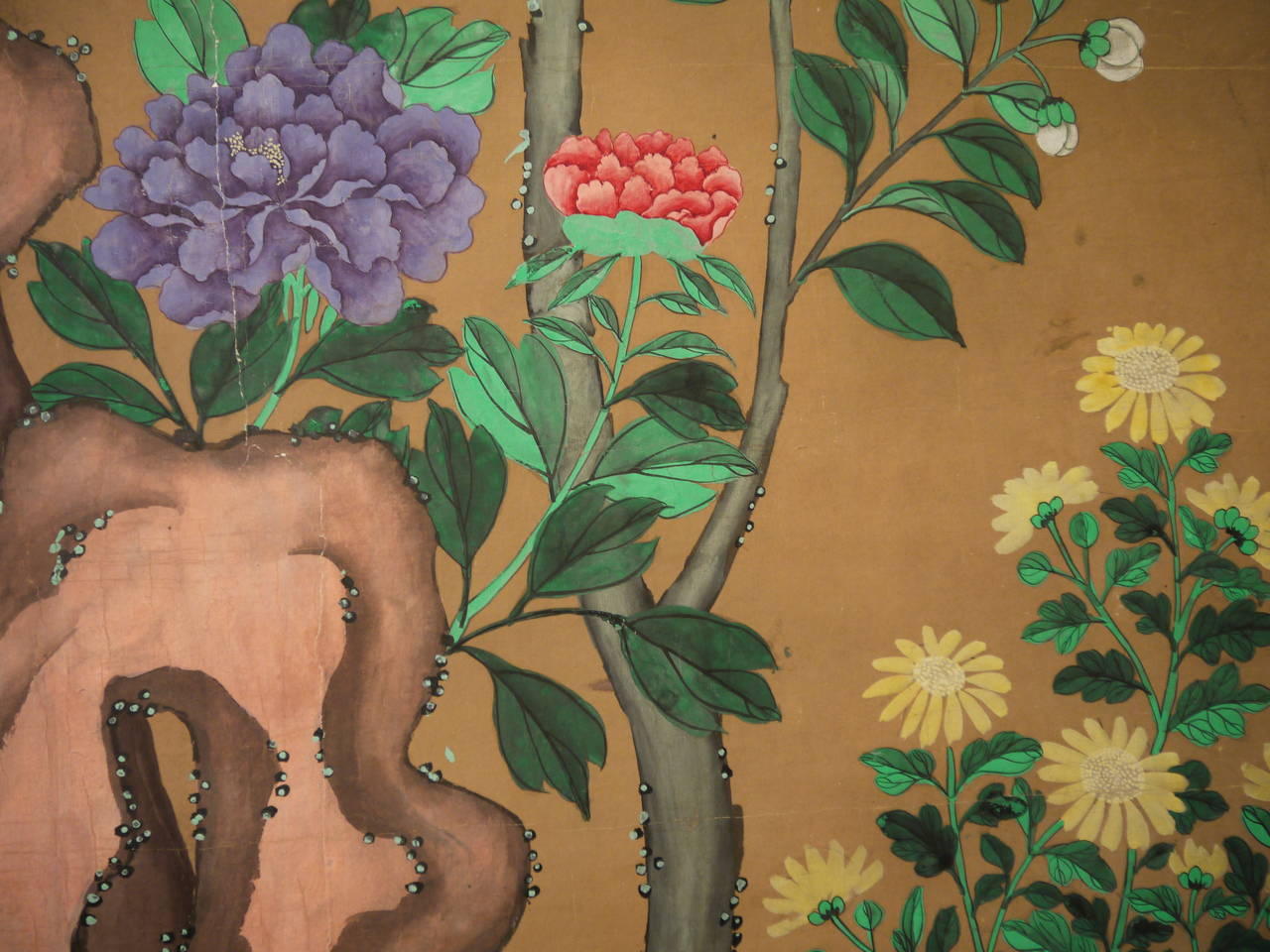 Antique Chinese Wallpaper Section In Good Condition In New York, NY