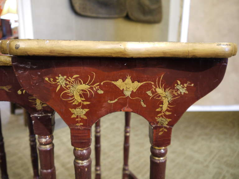 19th Century Chinoiserie Nesting Tables In Good Condition In New York, NY