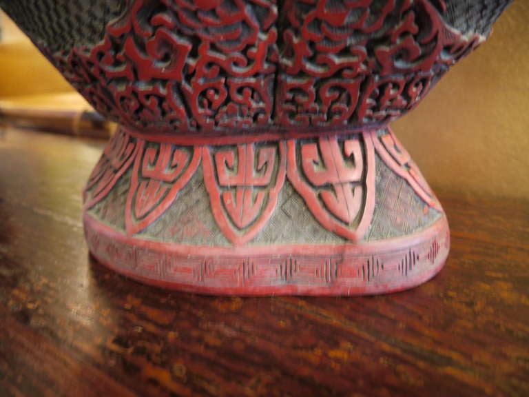 Large Chinese Cinnabar Vase 3