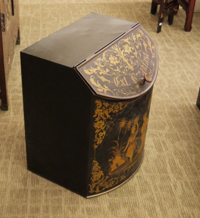 Large Chinoiserie Tea Tin 2