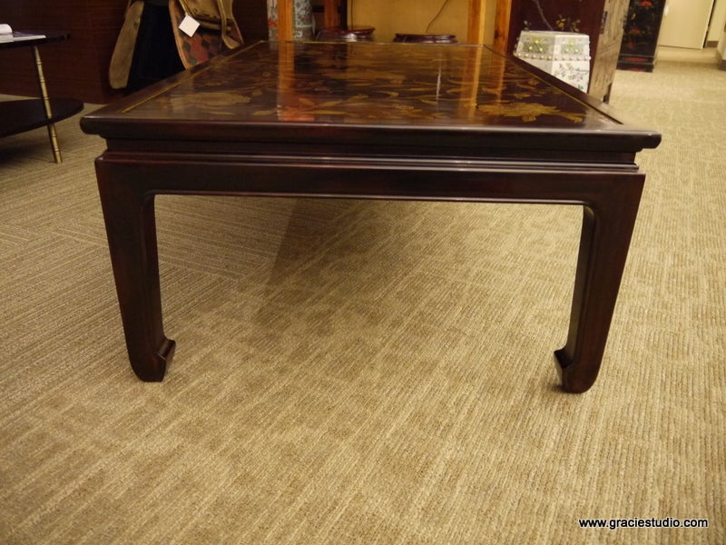 Chinoiserie Lacquer Coffee Table In Excellent Condition For Sale In New York, NY