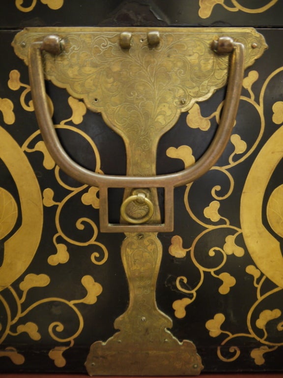 Japanese Storage Box at 1stdibs