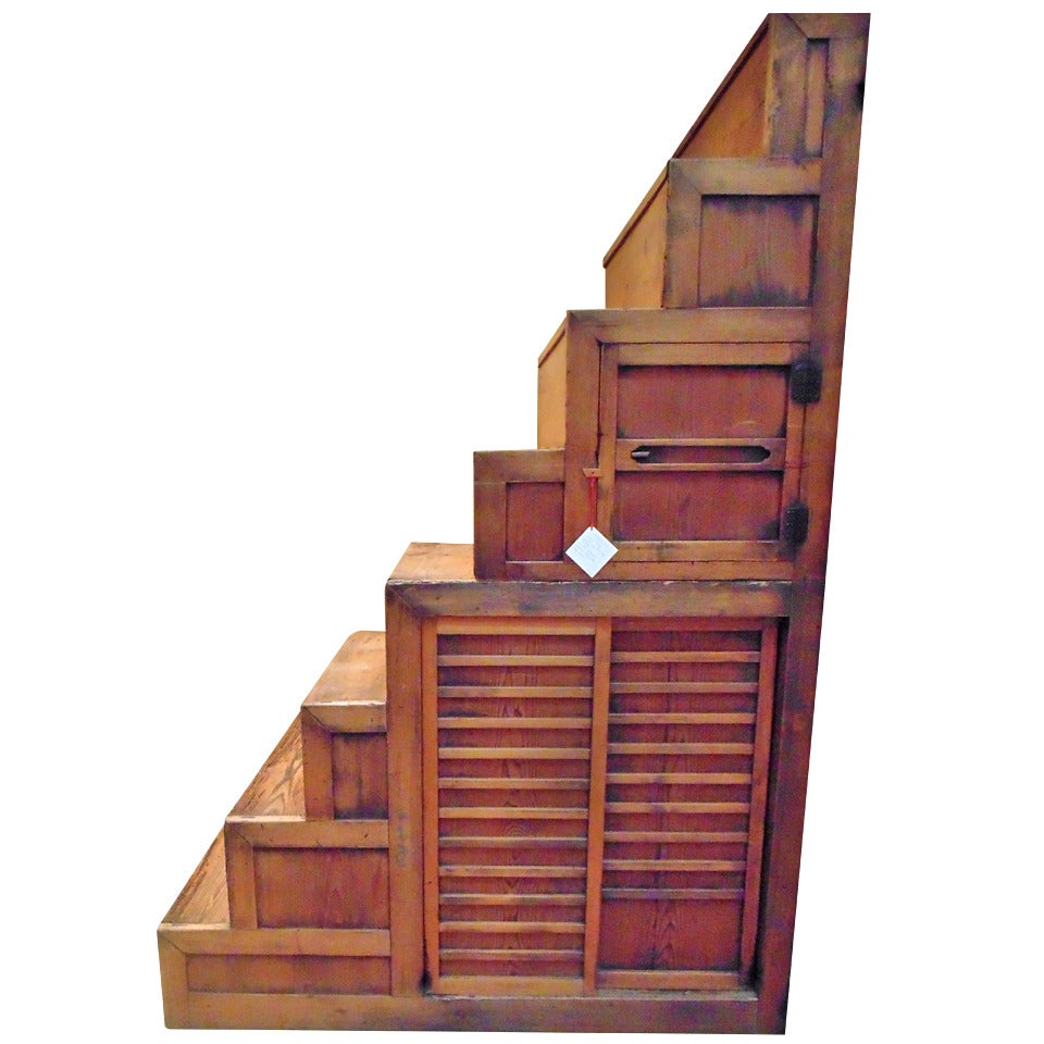Meiji Period Japanese Staircase Tansu im Angebot