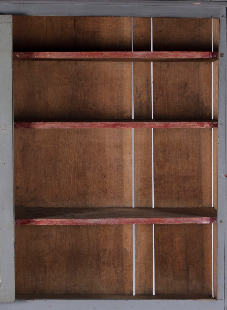 Narrow Make-Do Pennsylvania Cupboard in Grey Paint, Late 19th Century 2